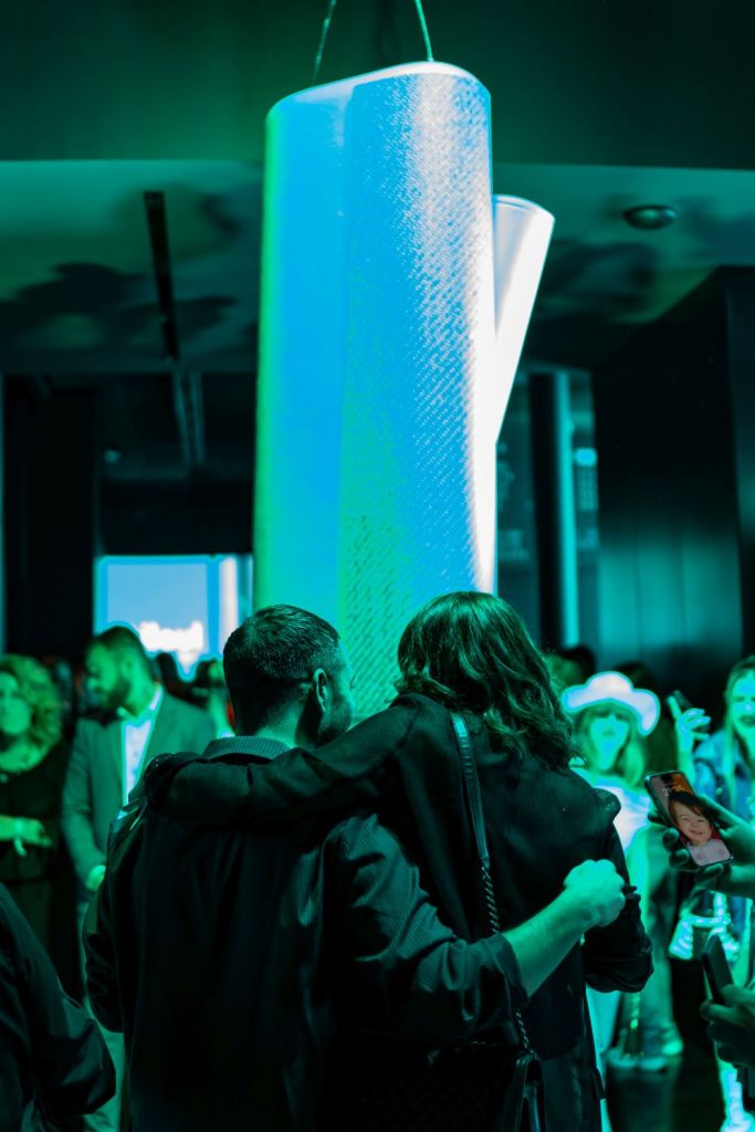invitati eveniment lansare iqos iluma