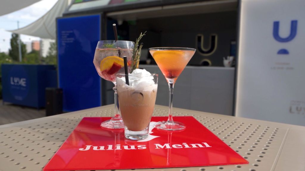 bauturi lume social bar