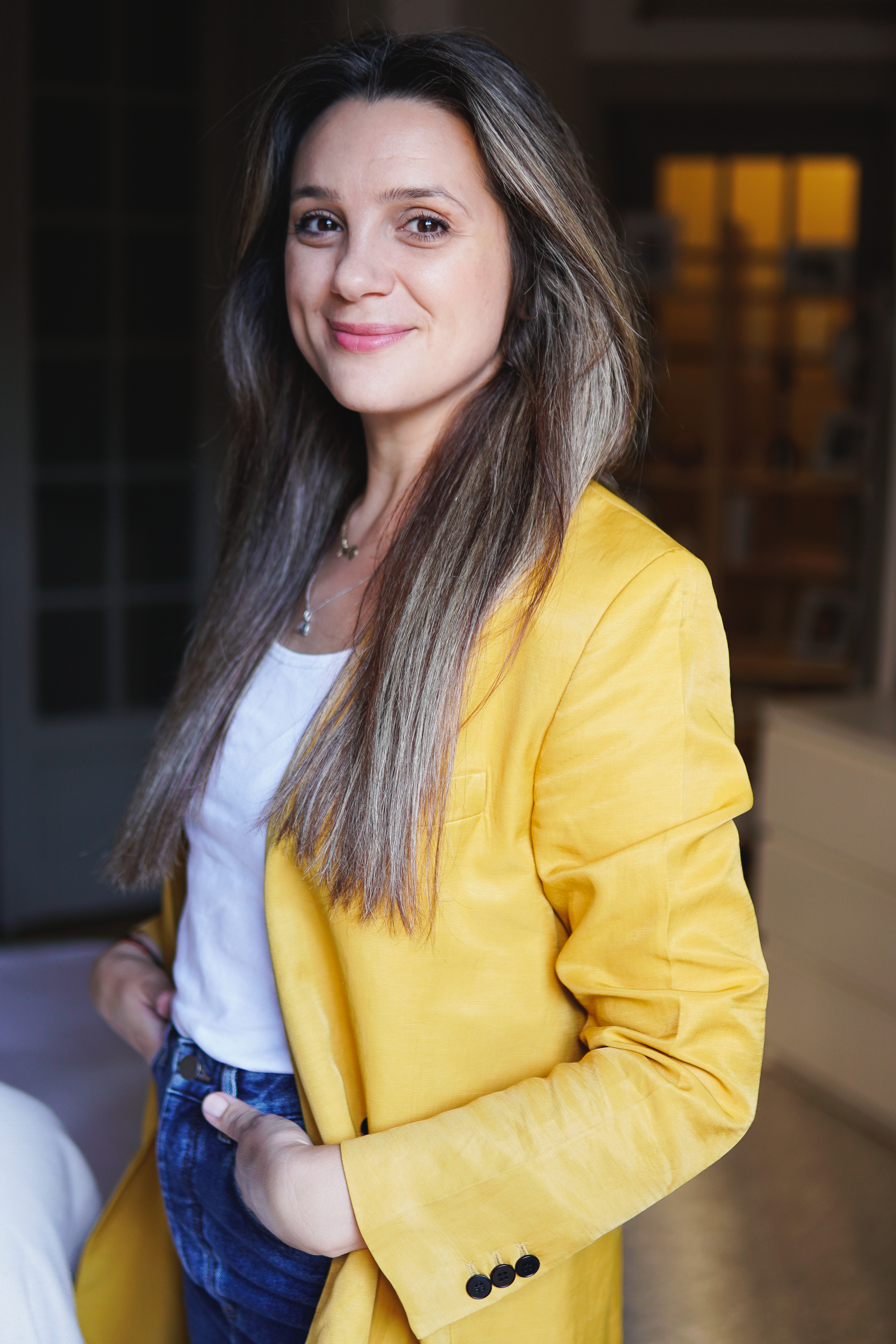 romina roșu marie kondo consultant românia