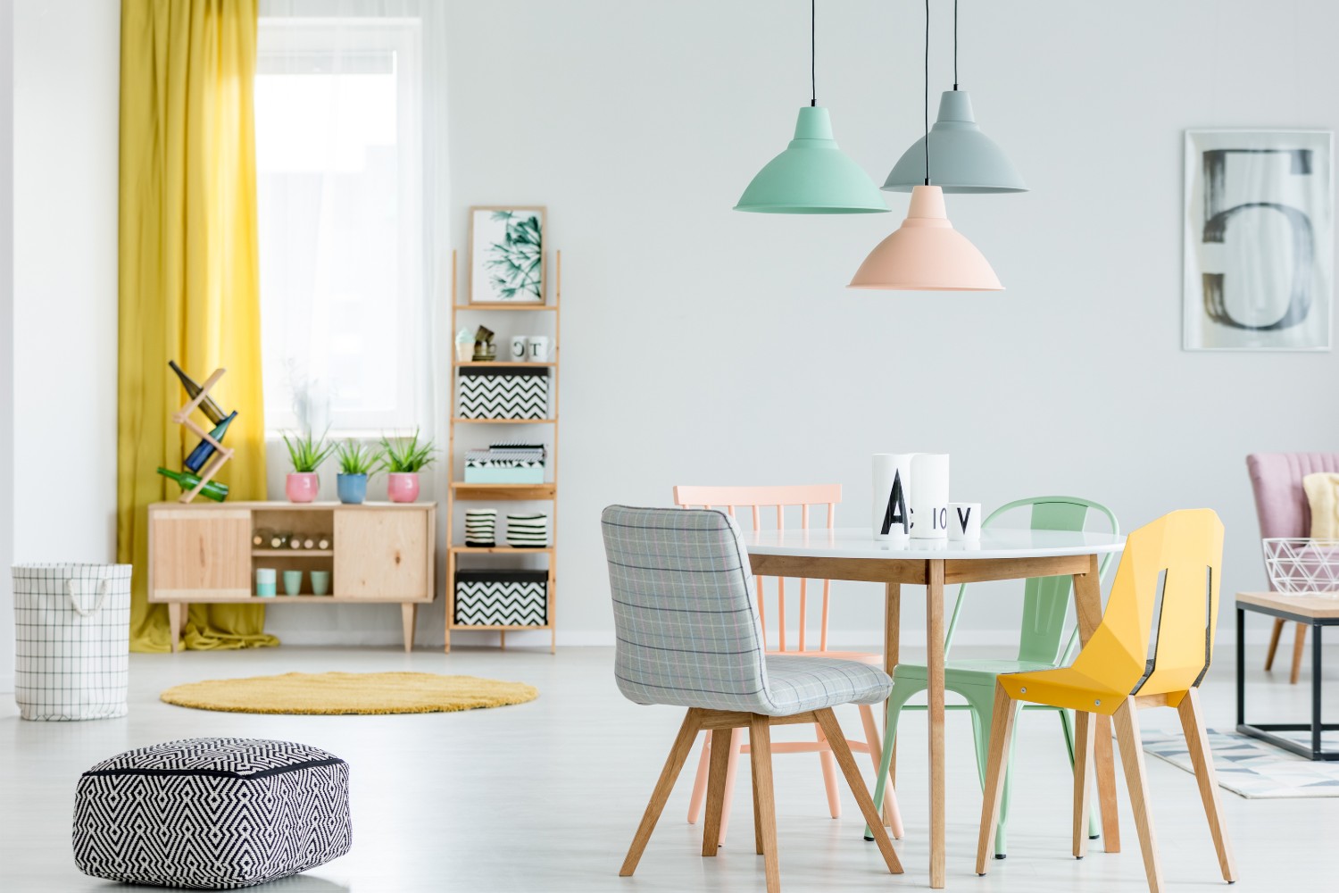 alegerea culorilor potrivite - accesorii colorate