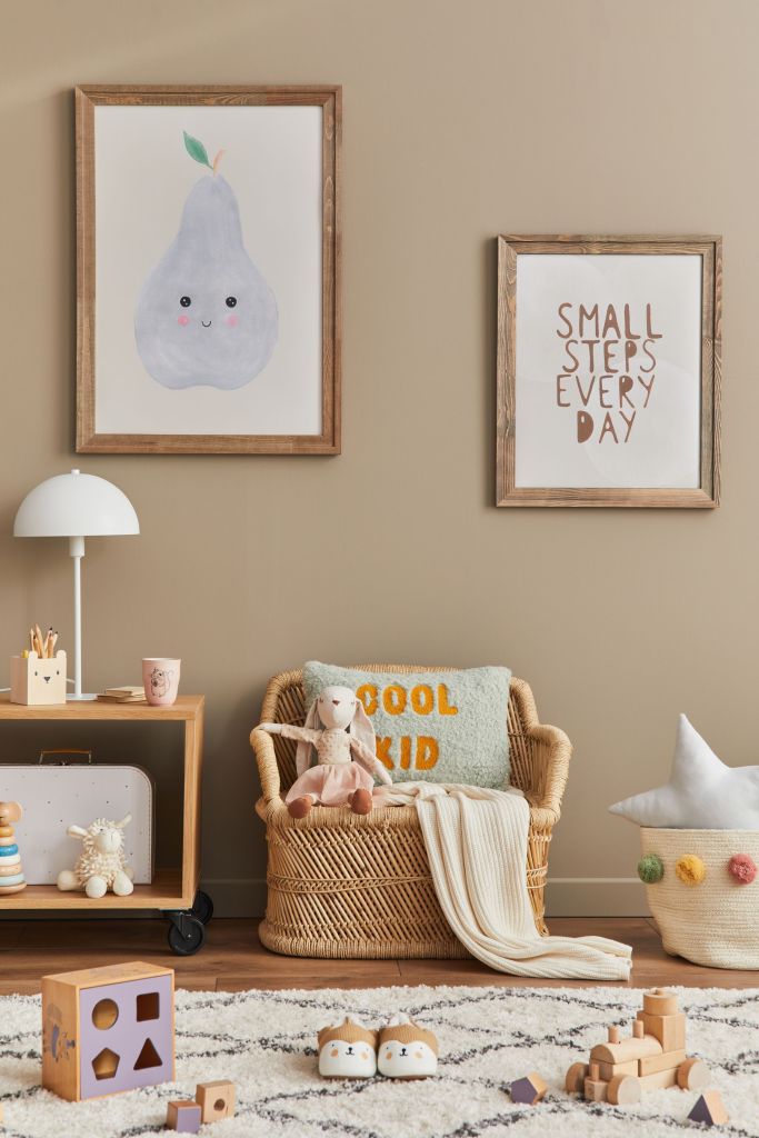 camera copil decor postere