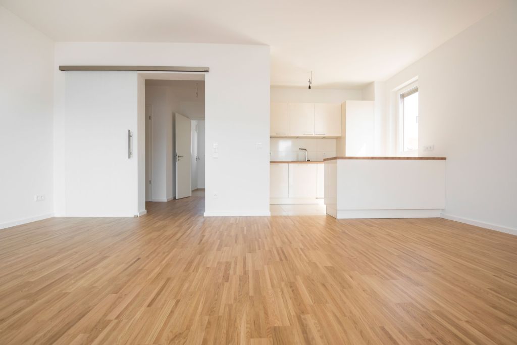 cat costa renovarea unui apartament