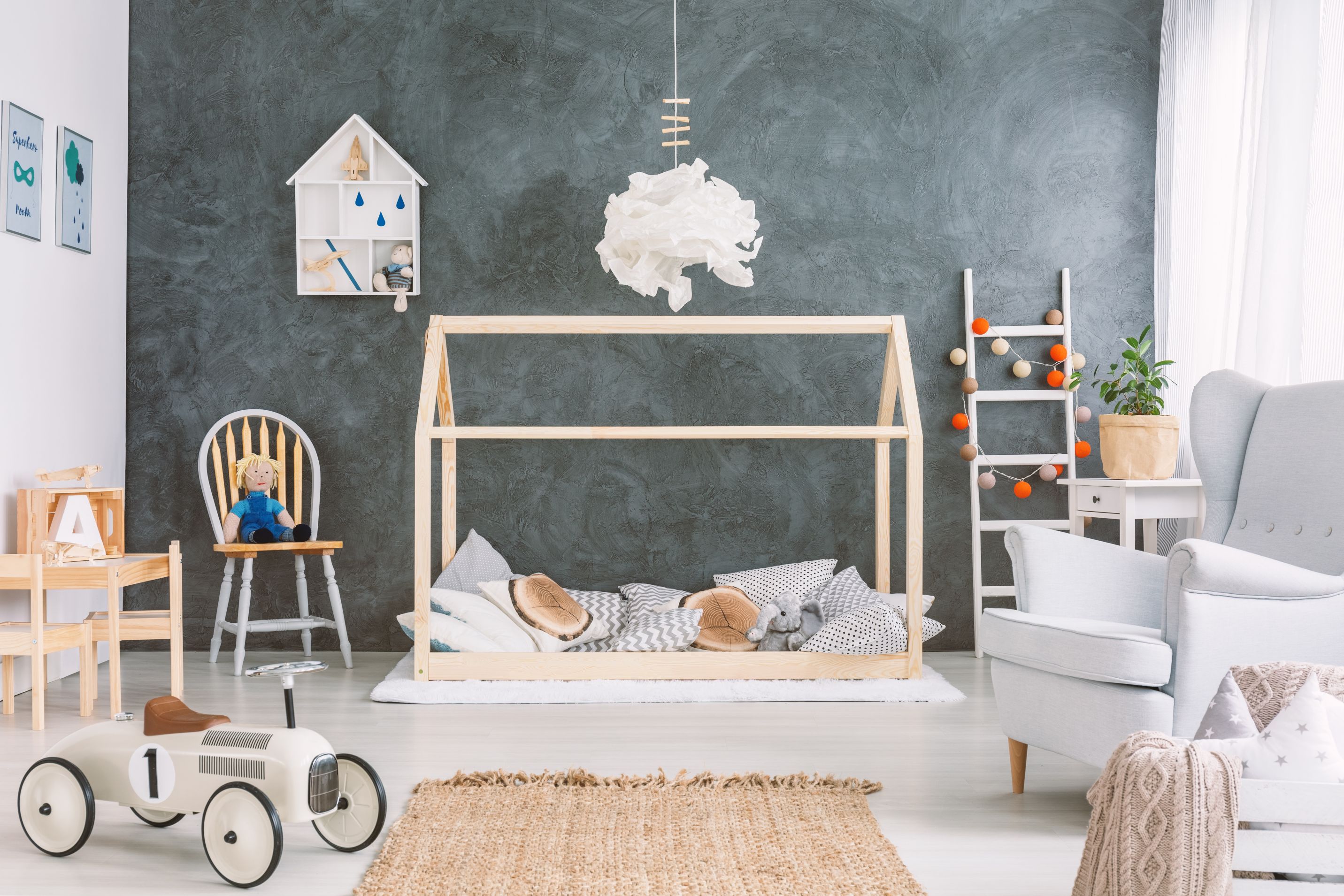 idei camera copii montessori