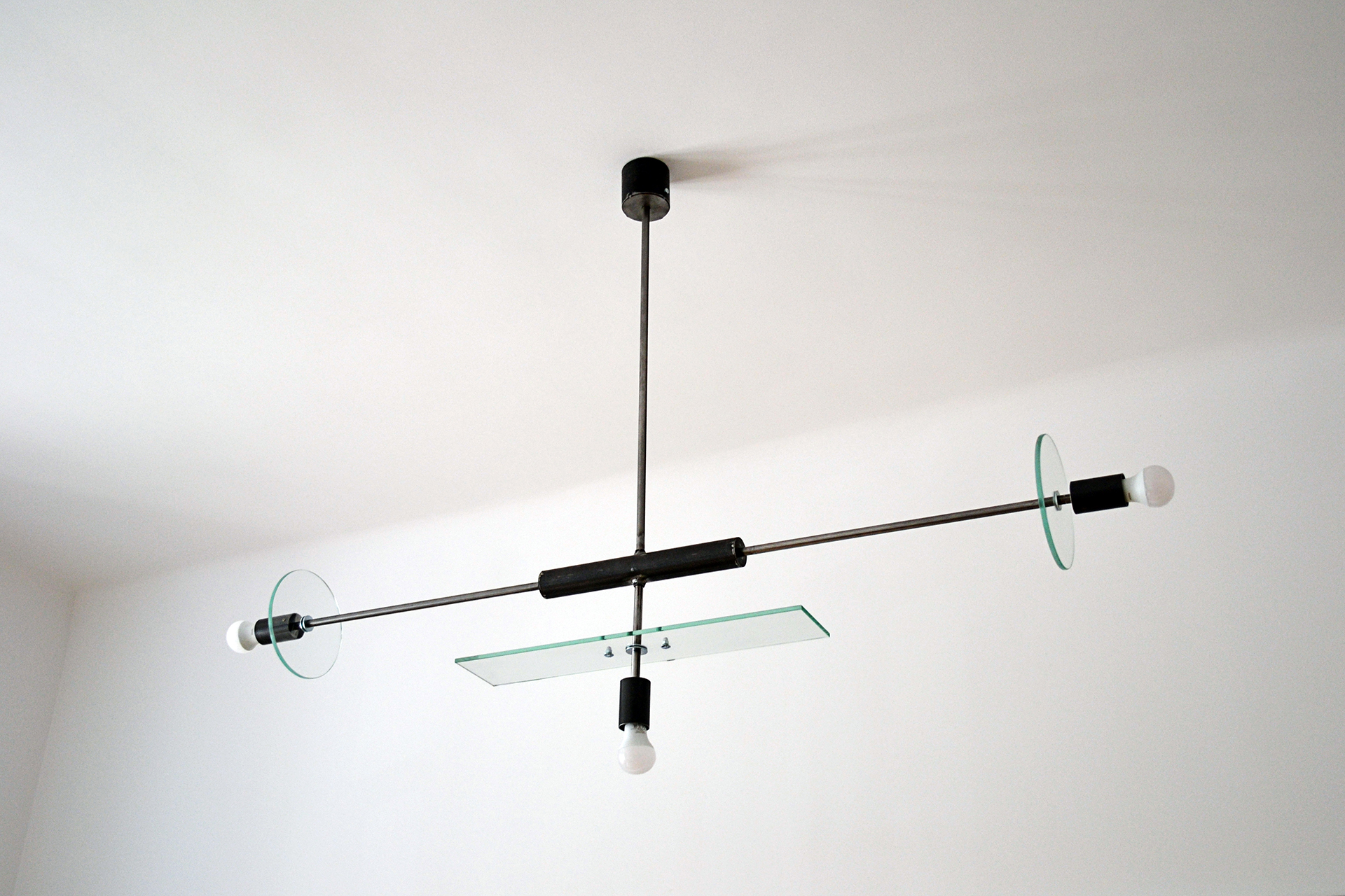 corpuri de iluminat radu abraham