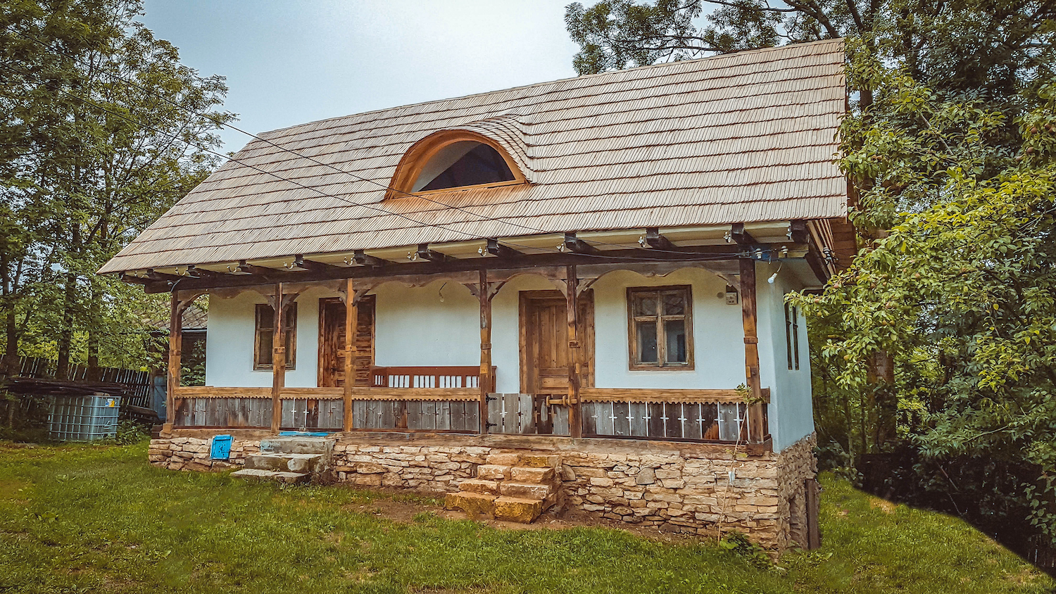 casă batrânească