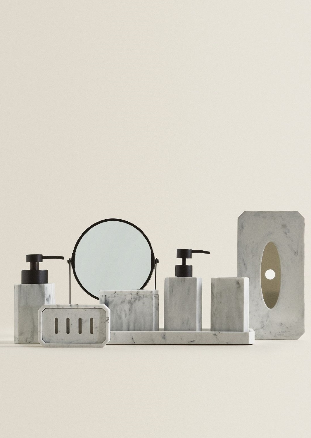 Set de baie cu efect marmorat_zara home