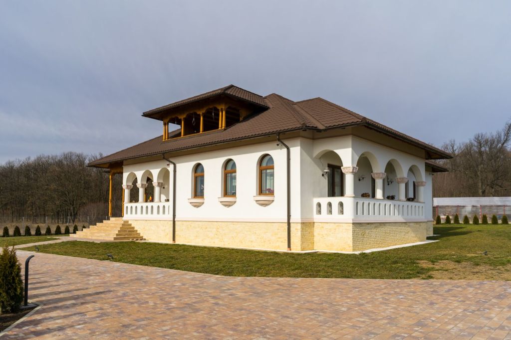 stil neoromânesc