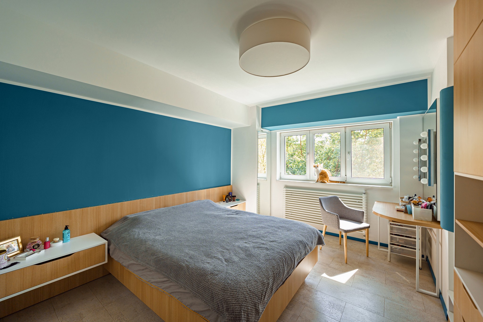 amenajare apartament bucuresti dormitor albastru