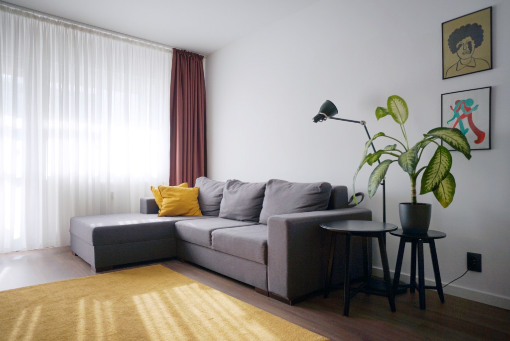apartament colorat