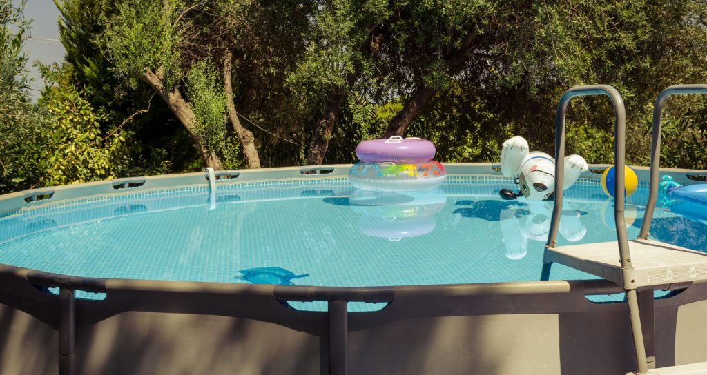 piscine mici de curte vara