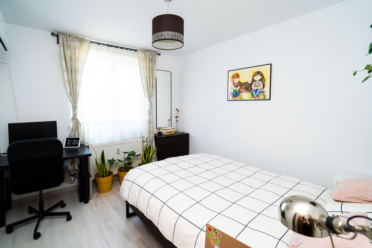 dormitor_minimalist_home_tour_laura_teodora