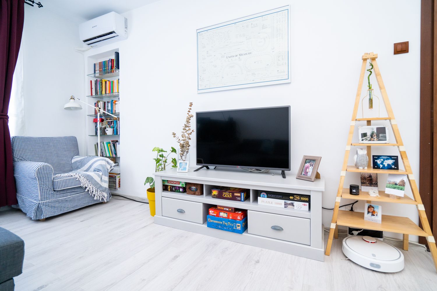 cover_home_tour_laura_teodora