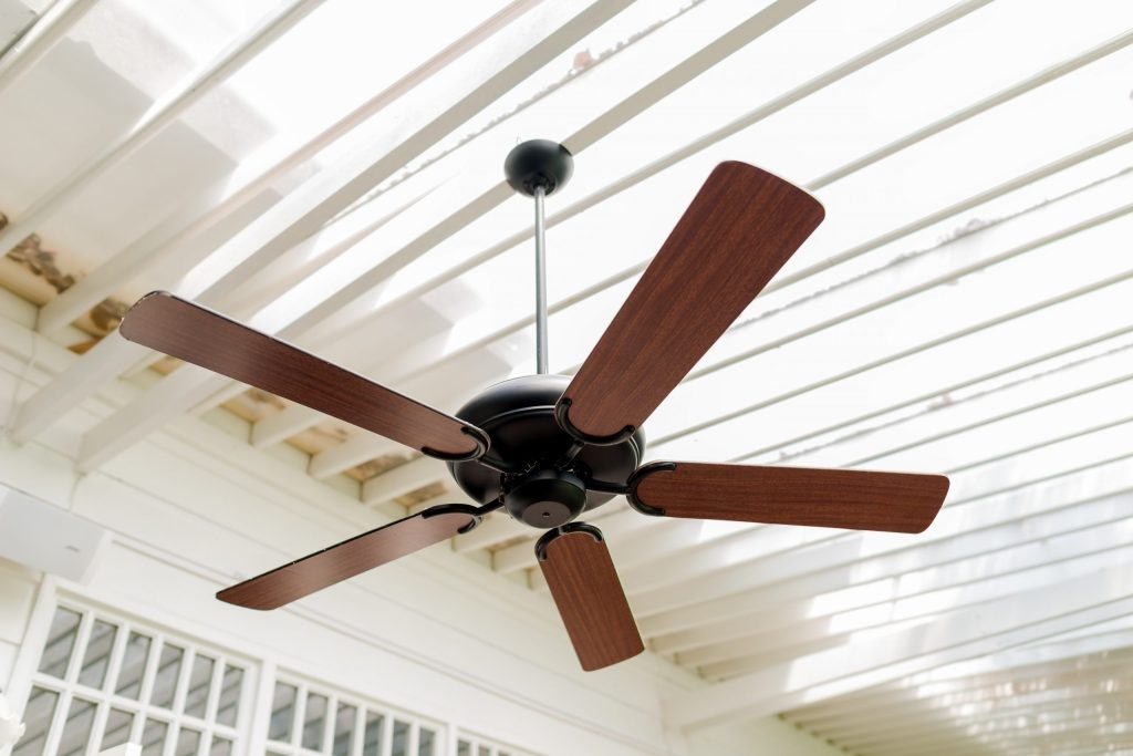 Ventilator de tavan
