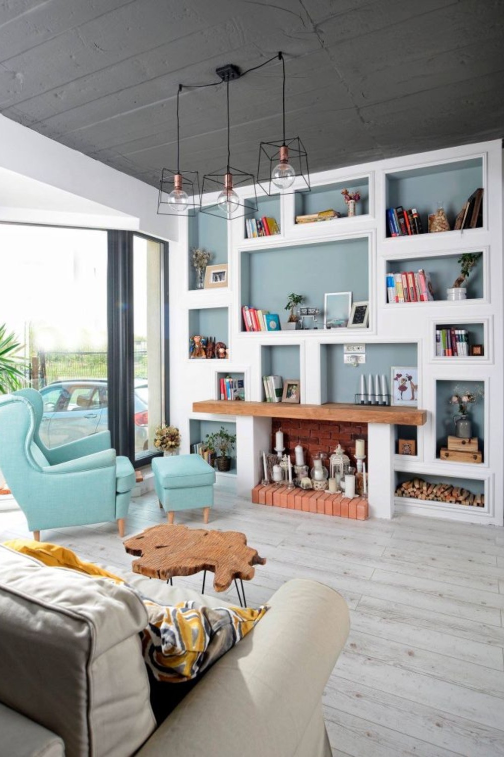 semineu decorativ