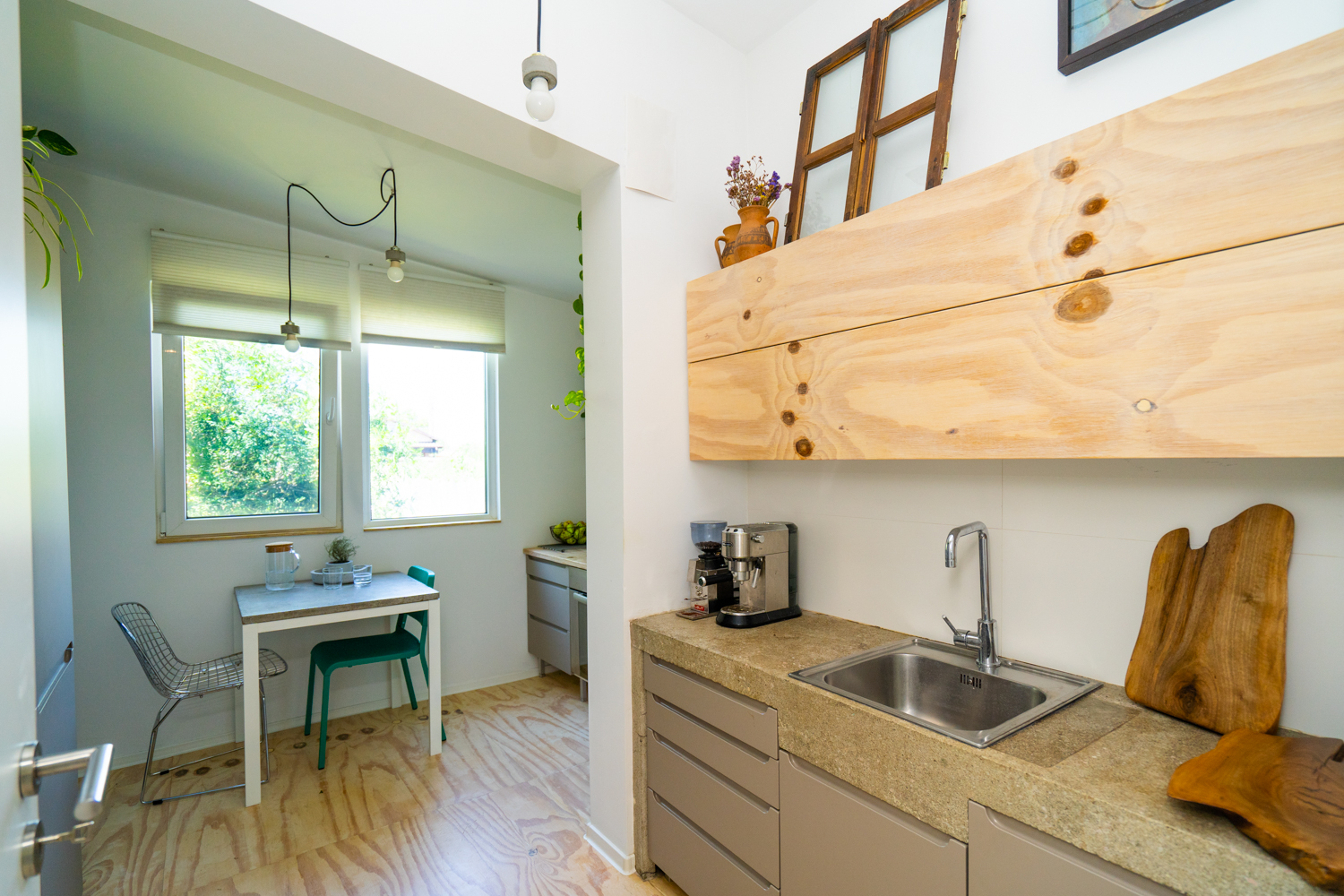 casă pe pământ bucătărie