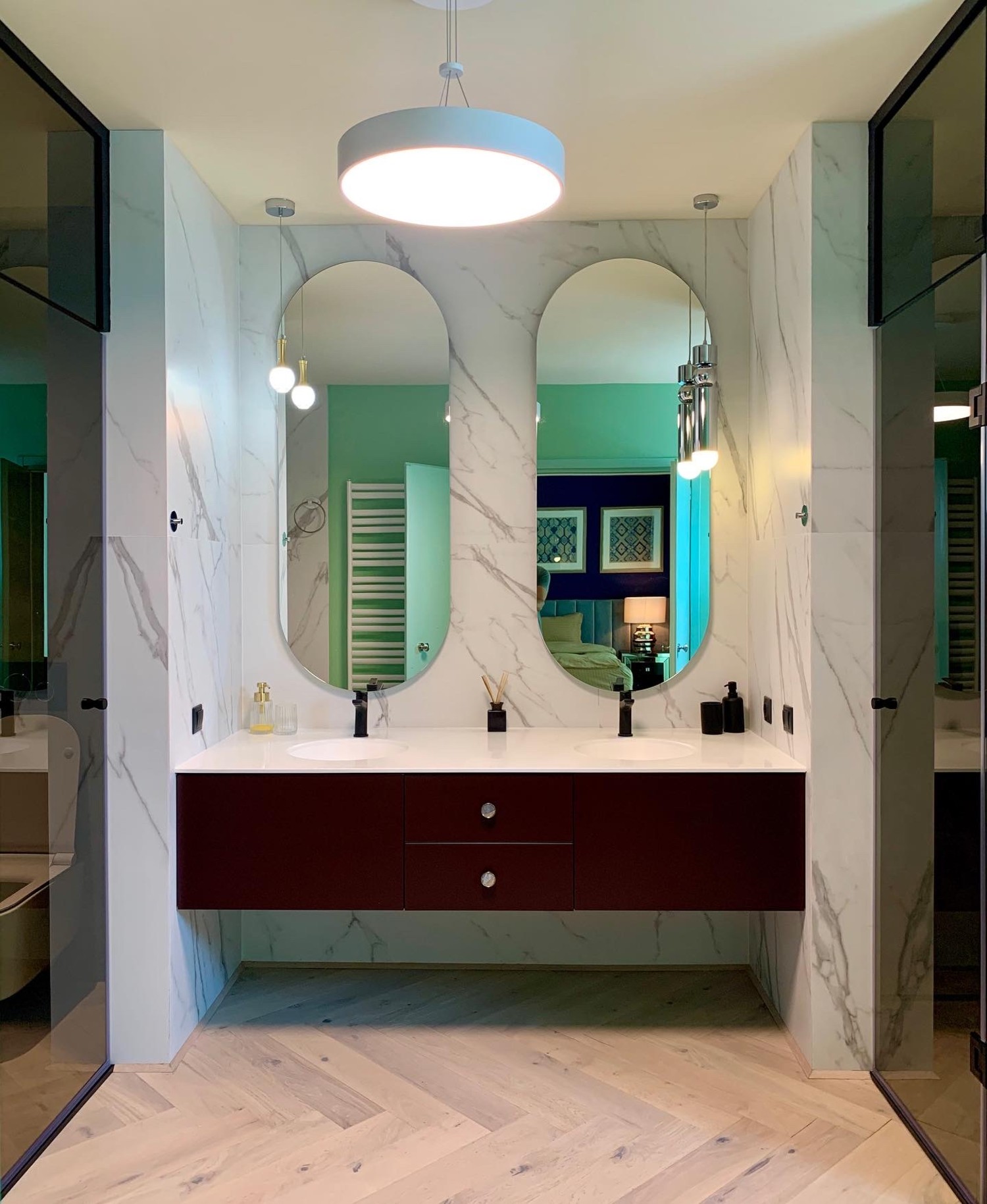 Baie matrimonială penthouse Baia Mare - designer Raul Șerban Hangar7586