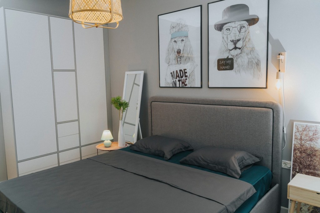 Dormitor gri - apartament de inchiriat Oradea - AIDO Studio Design