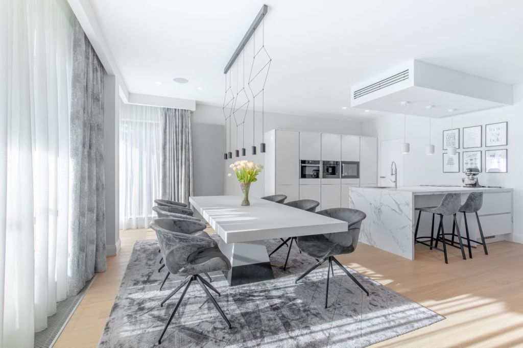 amenajare apartament dining bucatarie deschisa