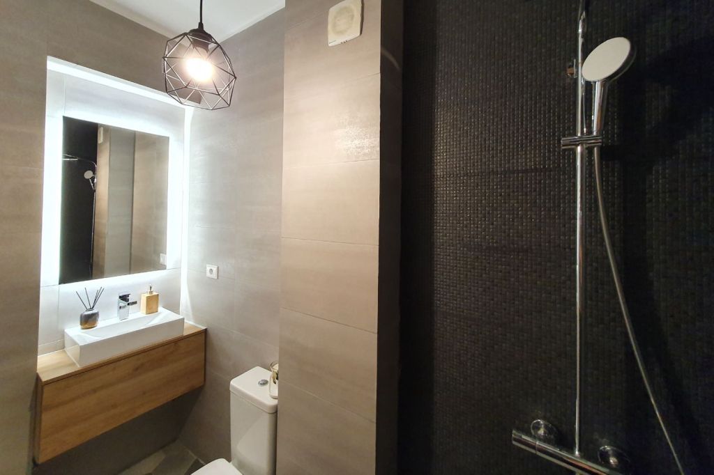 baie design apartament dus