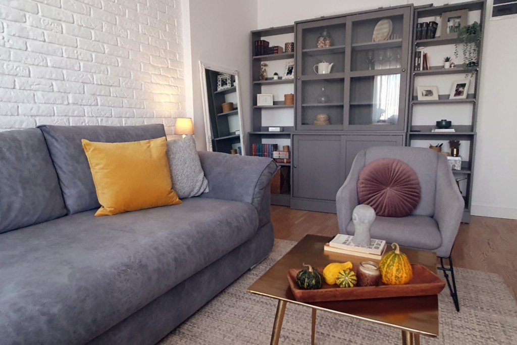 living apartament 3 camere