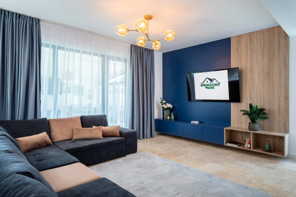 Living open space - bucatarie cu mobilier turcoaz si galben - AITO (2)