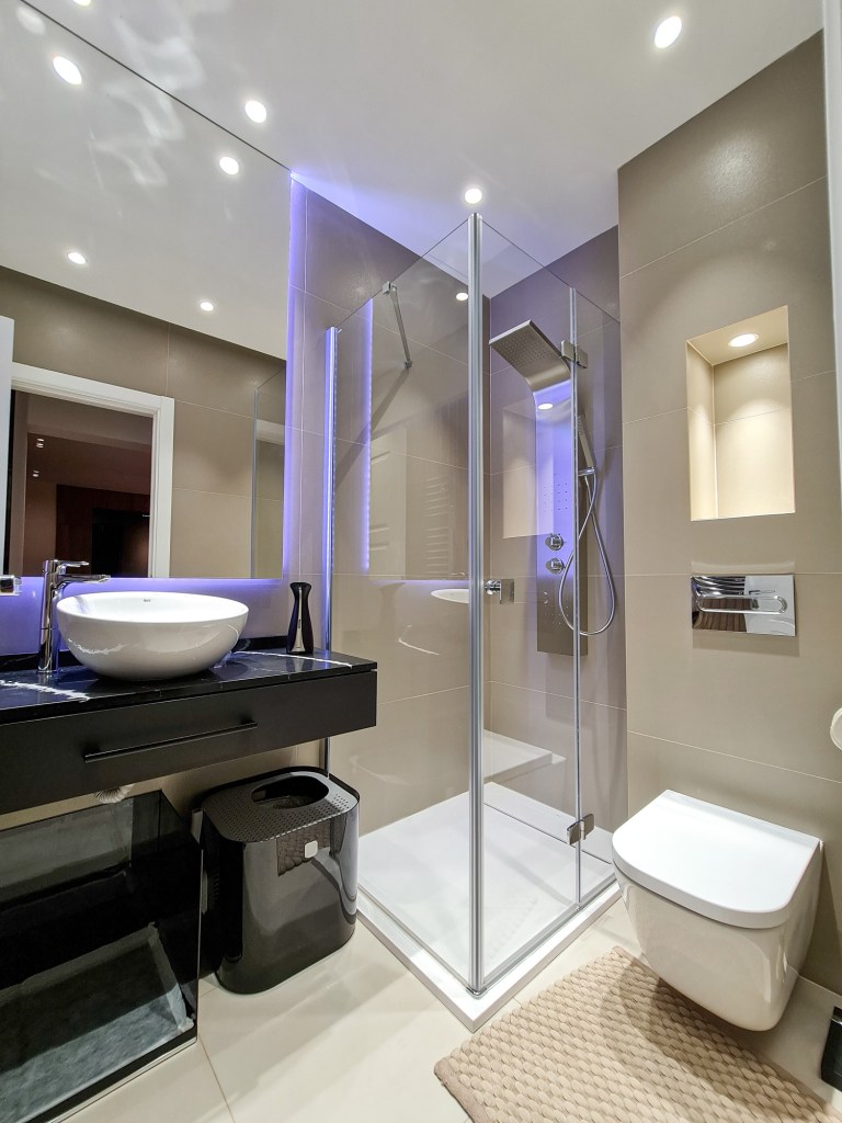 Apartament Iasi - baie de serviciu leduri - Sorin Stanciu Pure Ambiance Design (1)