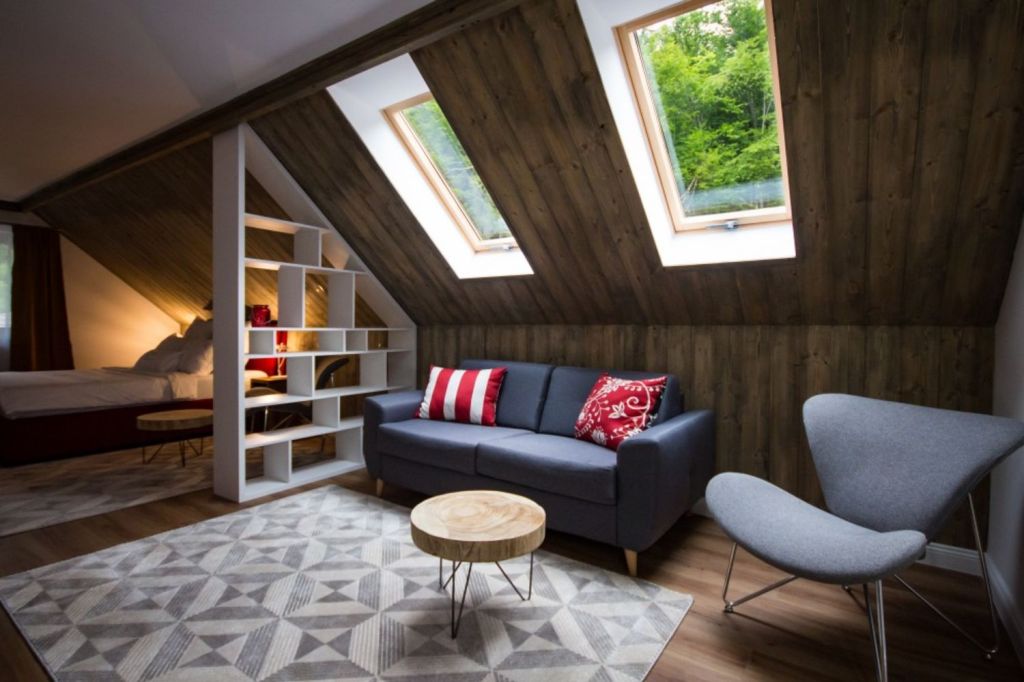 Locația este bine ascunsă în Munții Făgăraș