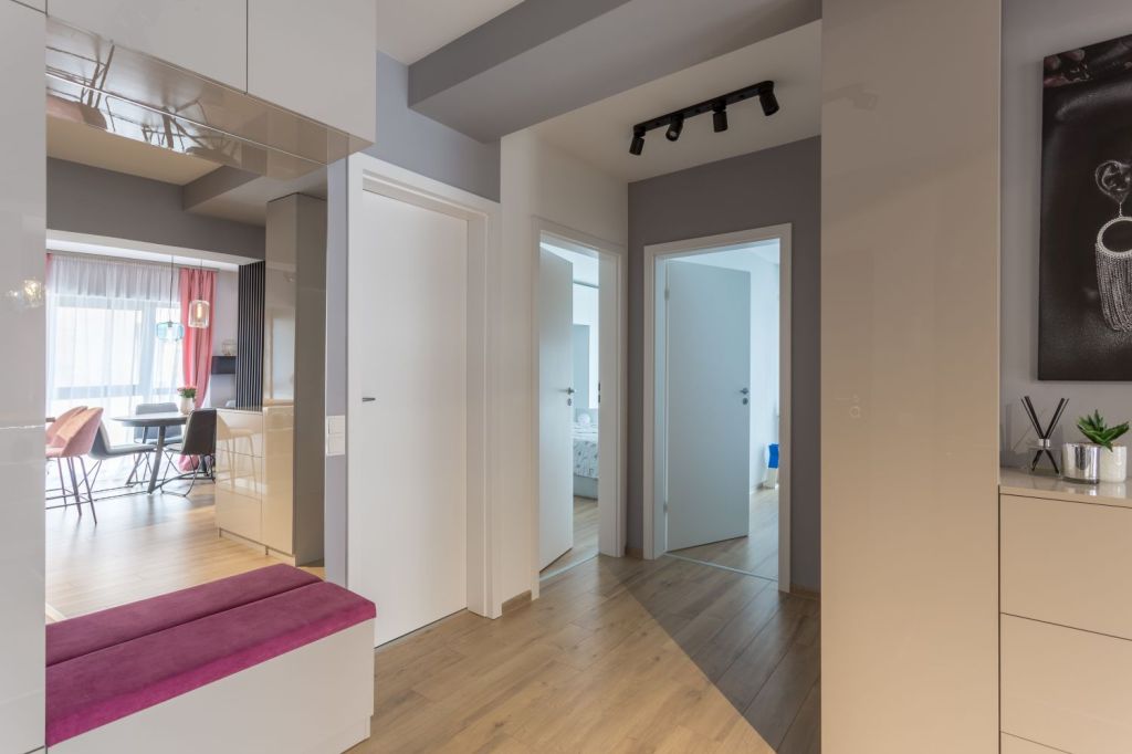 hol apartament moghioros park residence