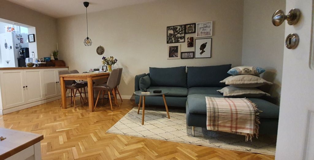 Before and after renovare Tineretului living