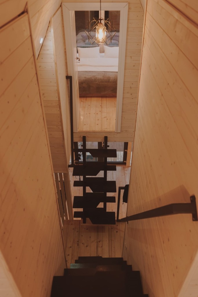 Cabana are 150 de metri pătrați utili