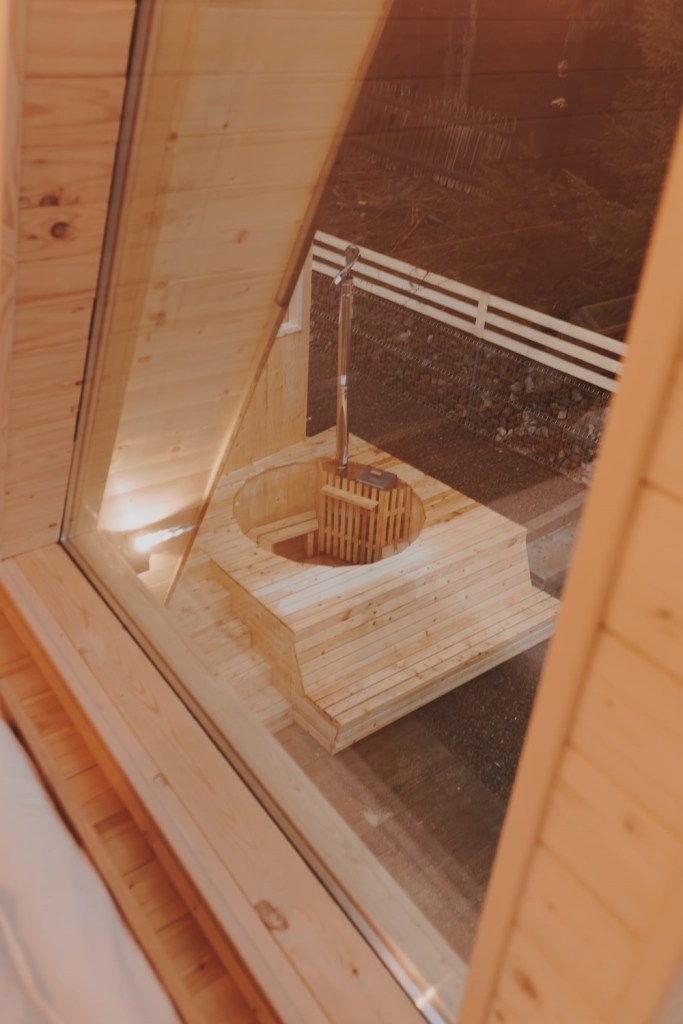 Cu ciubăr și saună te vei simți ca la SPA, în natură