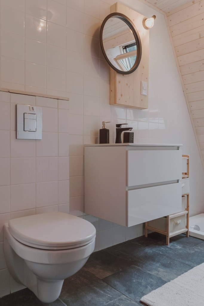 Cabana are 150 de metri pătrați utili