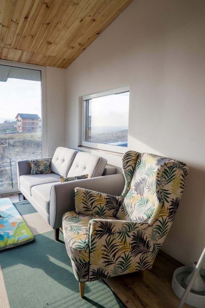 Alin și Deni s-au ocupat singuri de design-ul interior