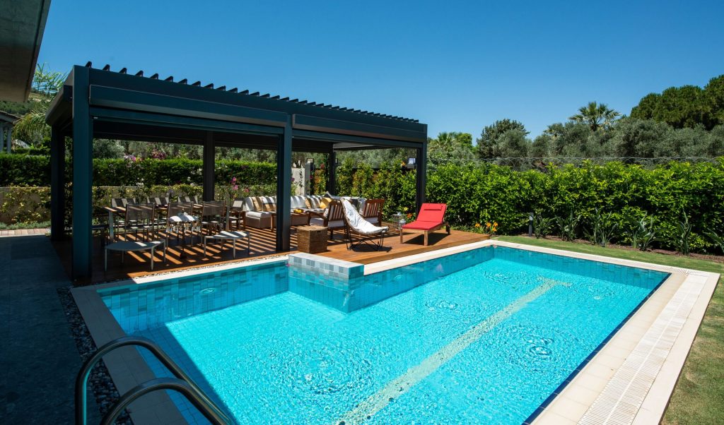 piscină îngropată