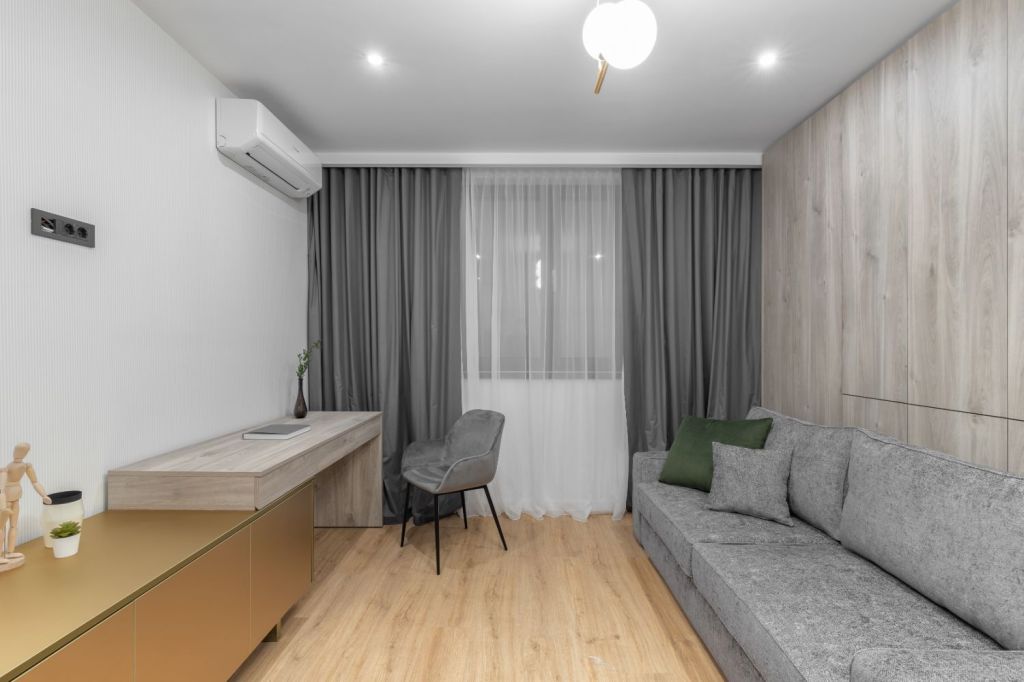 Camera oaspeti canapea gri - design interior Pure Mess Design (2)