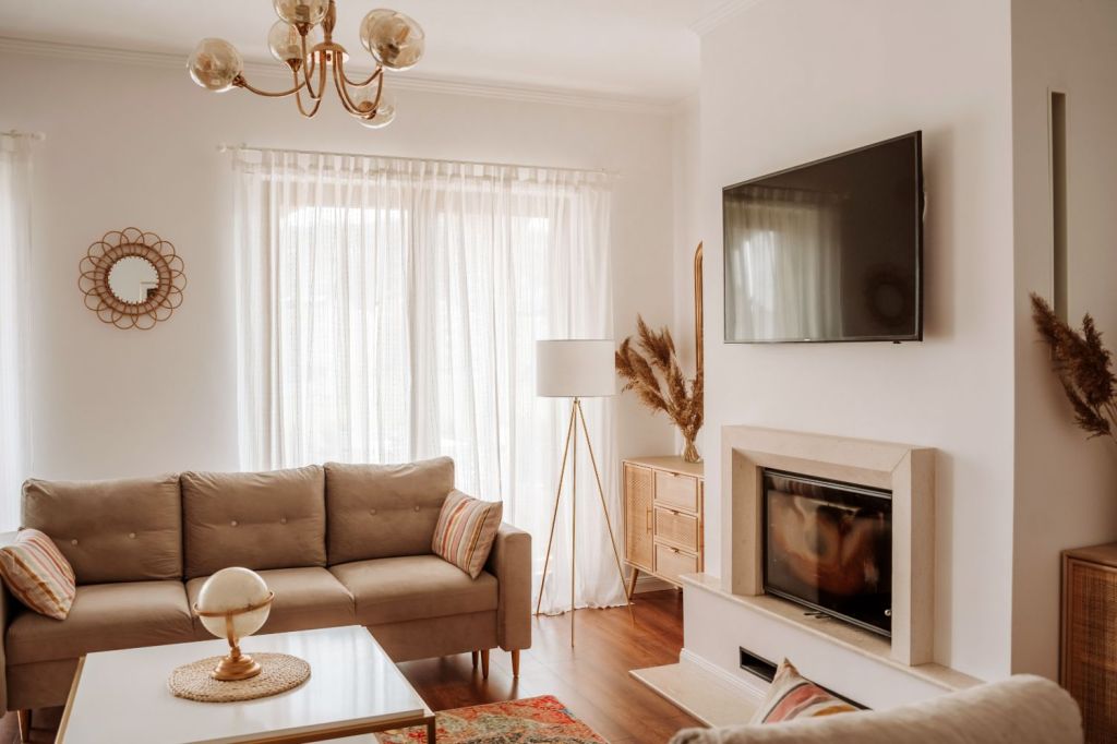 casa pe un nivel living