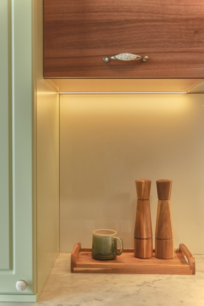 stil contemporan - naidin interiors 12