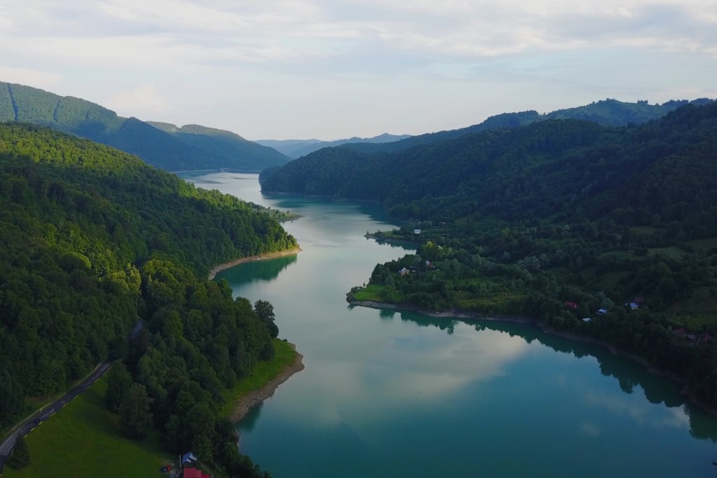 lacul paltinu