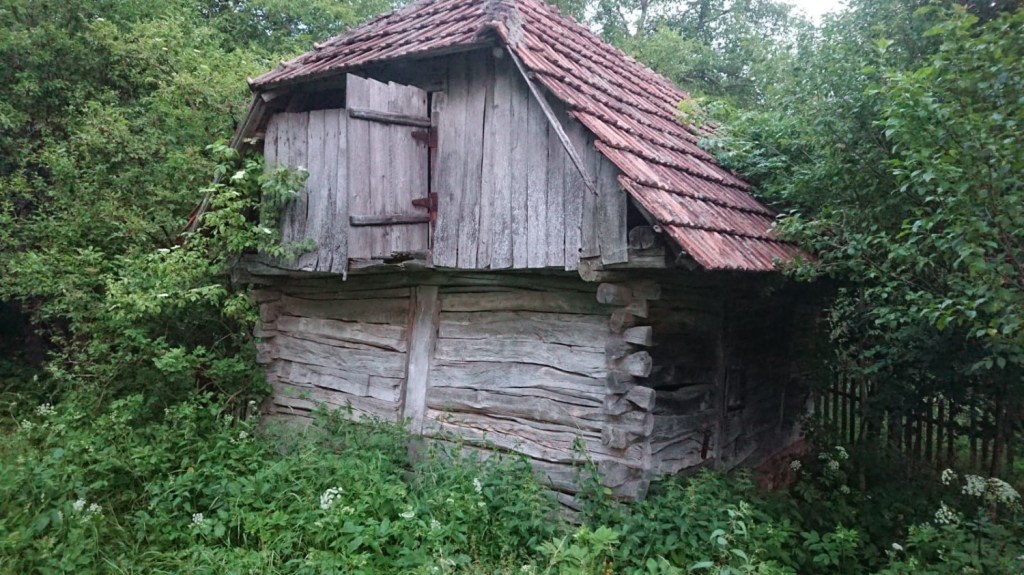 Casa Strâmbă are doar 25 de metri pătrați și a fost inițial un grajd