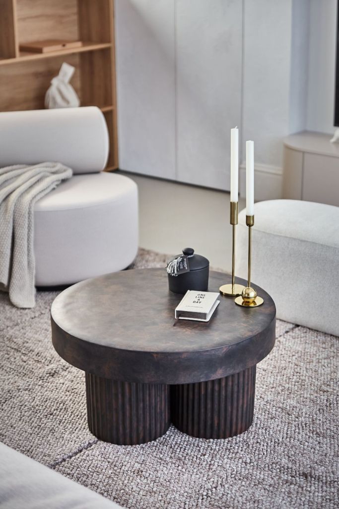 amenajare_modernă_living_decorațiuni_dofinteriors