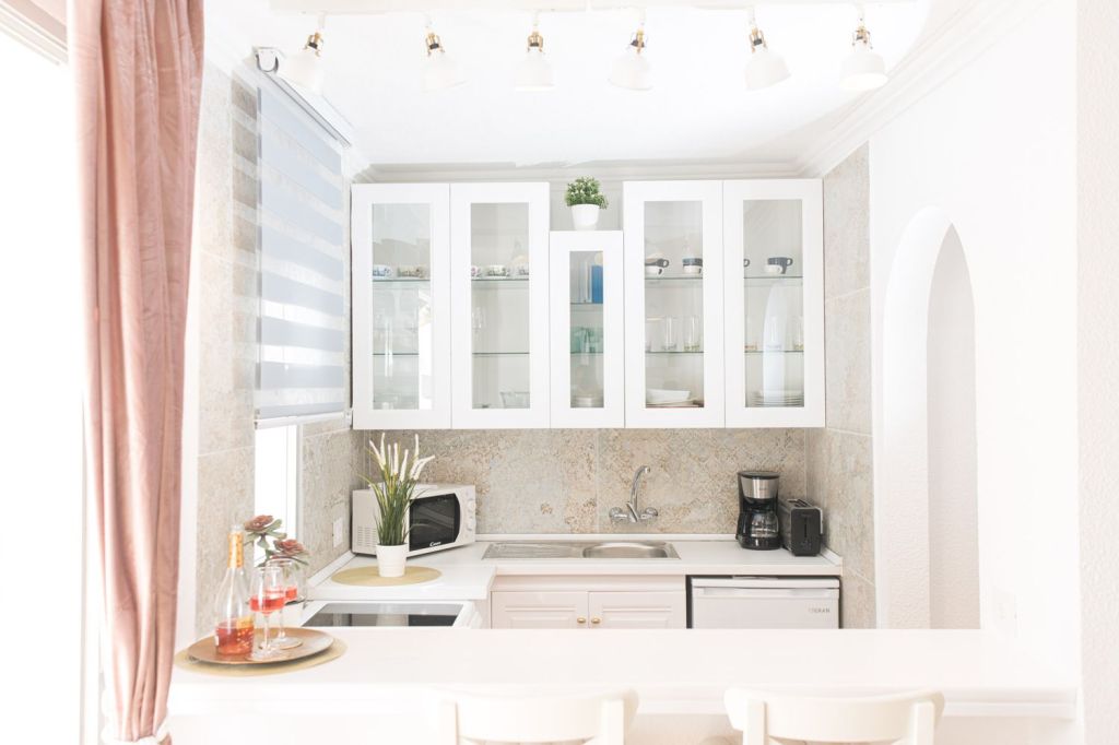 before and after apartament de vacanta shabby chic