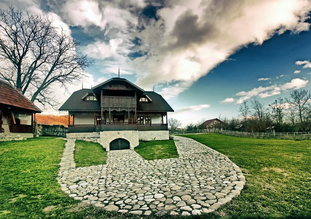 Răzvan și-a dorit ca business-ul lui să implice cât mai mulți oameni din sat