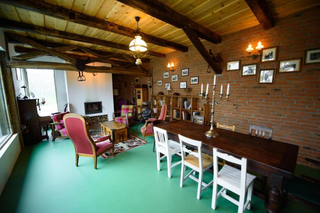 Răzvan și-a dorit ca business-ul lui să implice cât mai mulți oameni din sat