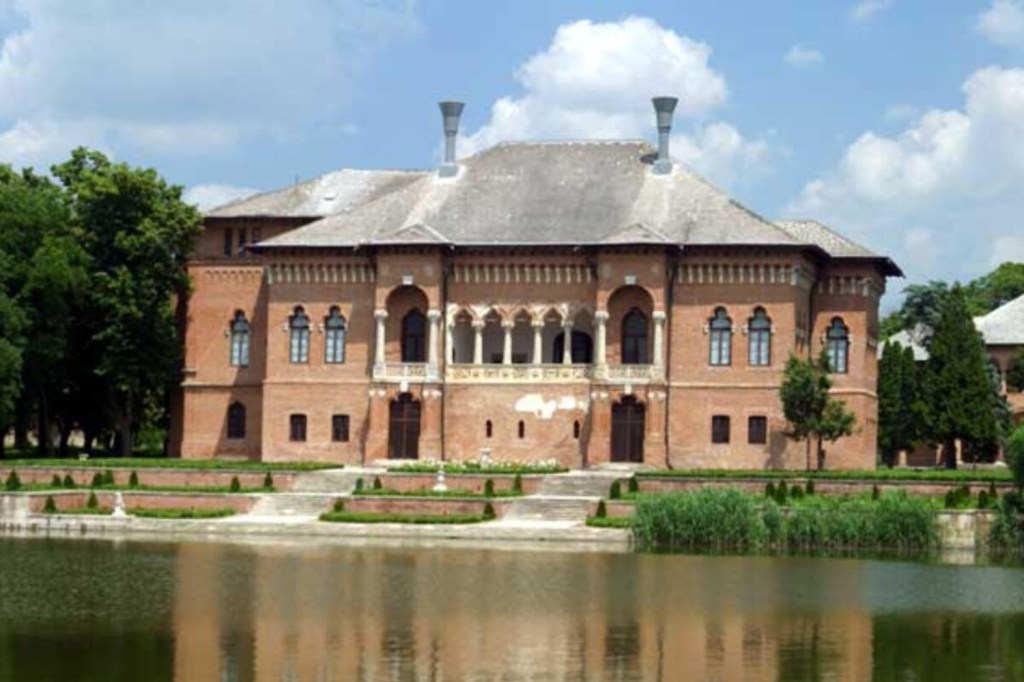 stilul brâncovenesc - palatul mogosoaia2