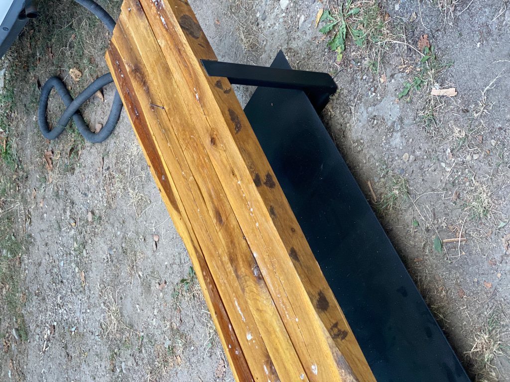 comoda in procesul de asamblare