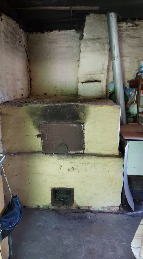 Mădălina și Lucian vor să transforme casa mică într-o casă de oaspeți