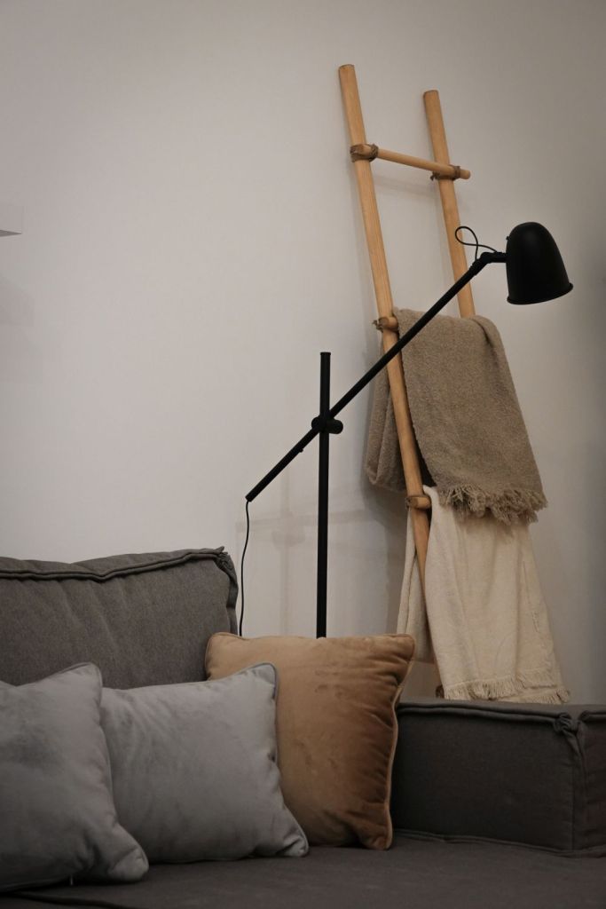 living - diy scara decorativa