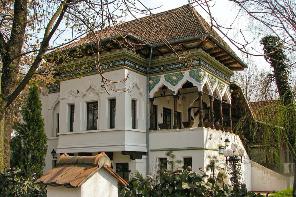stilul neoromanesc - bufetul de la sosea