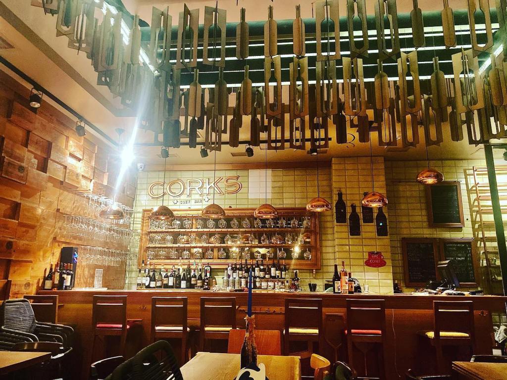 Corks Cozy Bar București