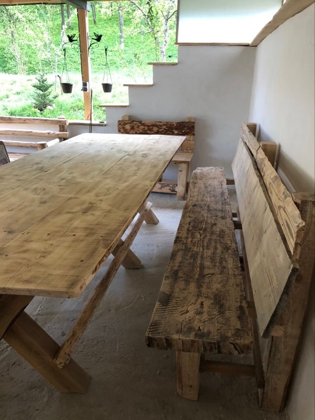 Raluca a realizat tot felul de elemente decorative inedite